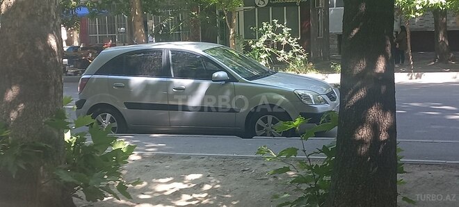 Kia Rio 2008, 241,261 km - 1.4 l - Mingəçevir