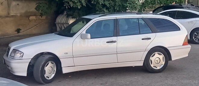 Mercedes C 220 d 1998, 268,457 km - 2.2 l - Bakı