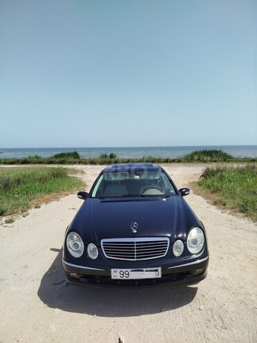 Mercedes E 240 2005, 259,000 km - 2.6 l - Bakı