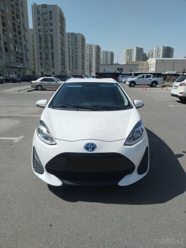 Toyota Aqua 2017, 199,000 km - 1.5 l - Bakı