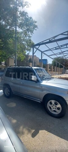 Mitsubishi Pajero io 2003, 620,000 km - 2.0 l - Bakı