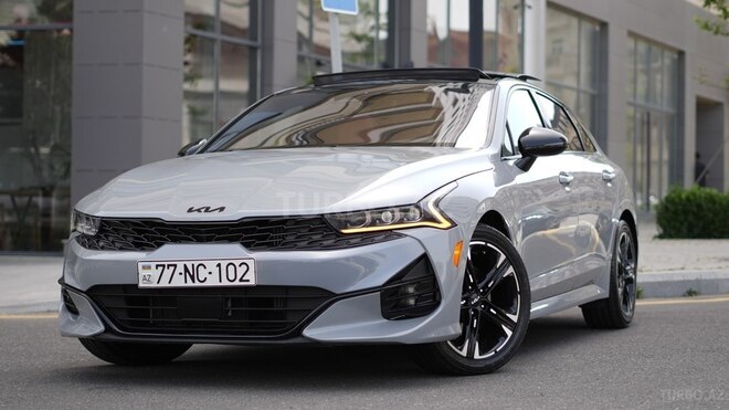 Kia K5-1