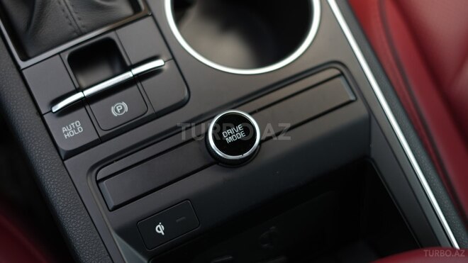 Kia K5-19