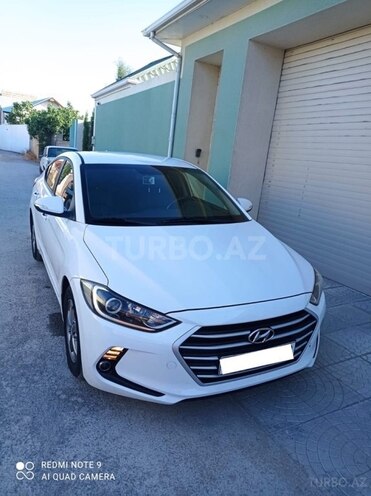 Hyundai Avante 2016, 170,000 km - 1.6 l - Bakı