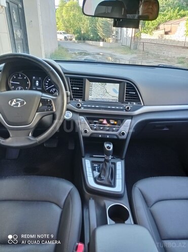 Hyundai Avante 2016, 170,000 km - 1.6 l - Bakı