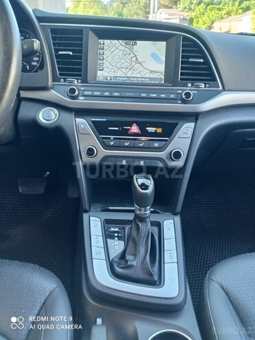 Hyundai Avante 2016, 170,000 km - 1.6 l - Bakı