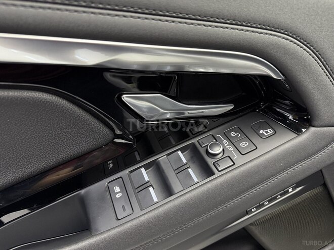 Land Rover RR Evoque-9