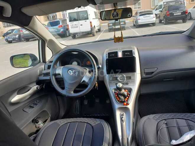 Toyota Auris 2007, 270,000 km - 1.4 л - Bakı