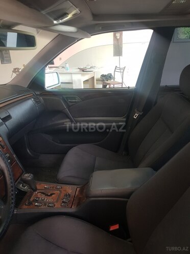 Mercedes E 240 1999, 243,800 km - 2.4 л - Goranboy