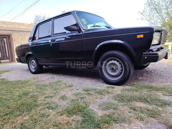 LADA (VAZ) 2107 2010, 95,000 km - 1.6 l - Ucar