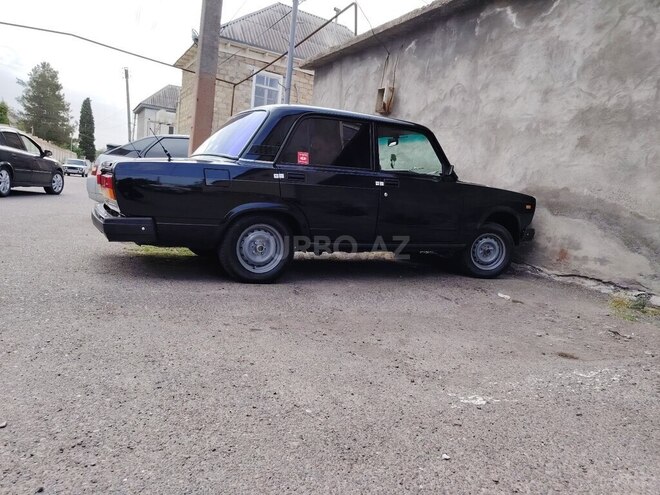 LADA (VAZ) 2107 2010, 95,000 km - 1.6 l - Ucar