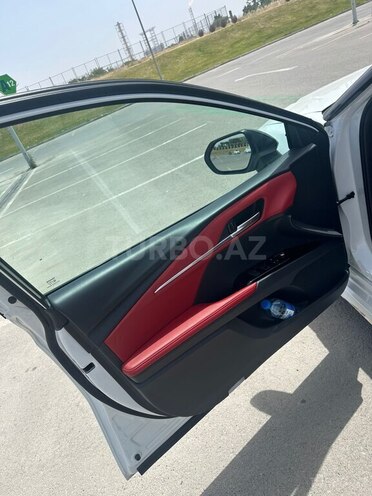 Toyota Camry 2024, 32,000 km - 2.0 l - Bakı