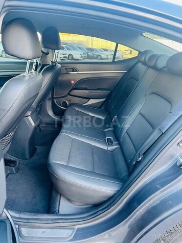 Hyundai Avante 2016, 142,000 km - 1.6 l - Bakı