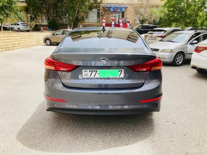 Hyundai Avante 2016, 142,000 km - 1.6 l - Bakı