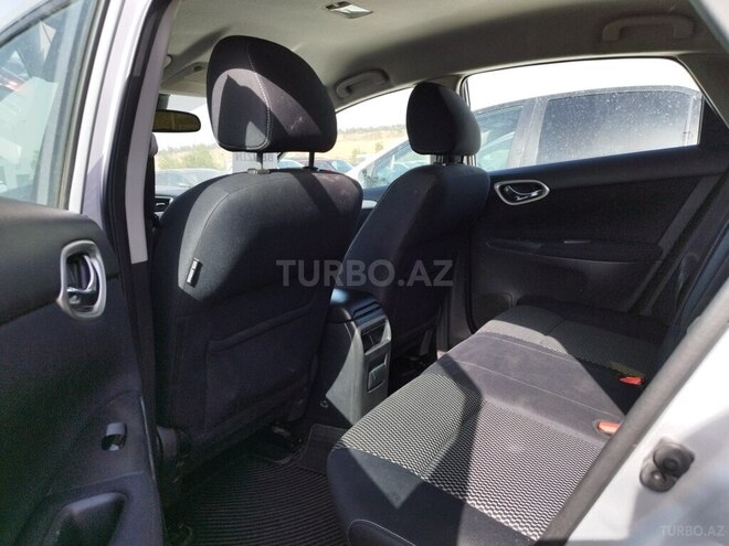 Nissan Sentra 2016, 130,000 km - 1.6 л - Bakı