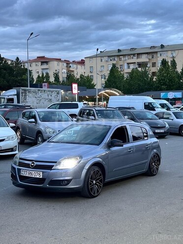 Opel Astra 2005, 258,000 km - 1.4 l - Bakı