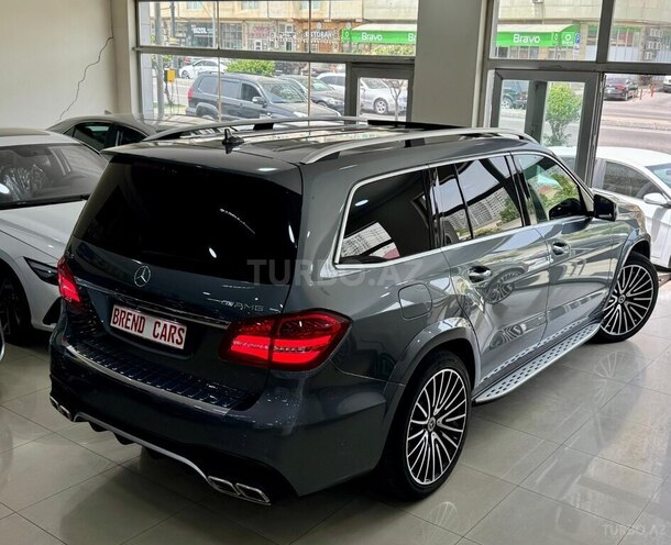 Mercedes GLS 450 4MATIC-13
