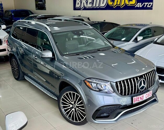 Mercedes GLS 450 4MATIC-3