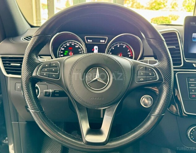 Mercedes GLS 450 4MATIC-14