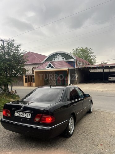 Mercedes E 280 1998, 330,000 km - 2.8 l - Şəmkir