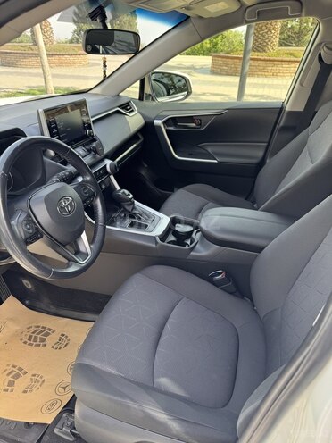 Toyota RAV4 2020, 60,000 km - 2.5 l - Bakı