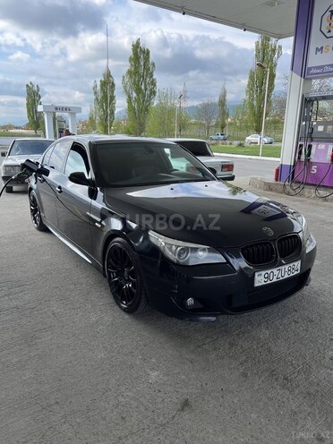 BMW 525 2005, 333,000 km - 2.5 l - İsmayıllı