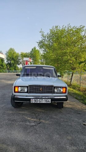 LADA (VAZ) 2107 2009, 95,000 km - 1.6 л - Saatlı