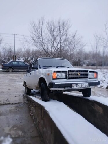 LADA (VAZ) 2107 2009, 95,000 km - 1.6 л - Saatlı