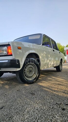 LADA (VAZ) 2107 2009, 95,000 km - 1.6 л - Saatlı