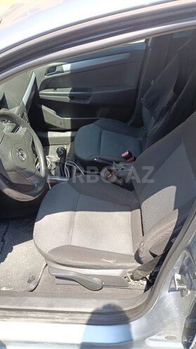 Opel Astra 2005, 258,000 km - 1.4 l - Bakı