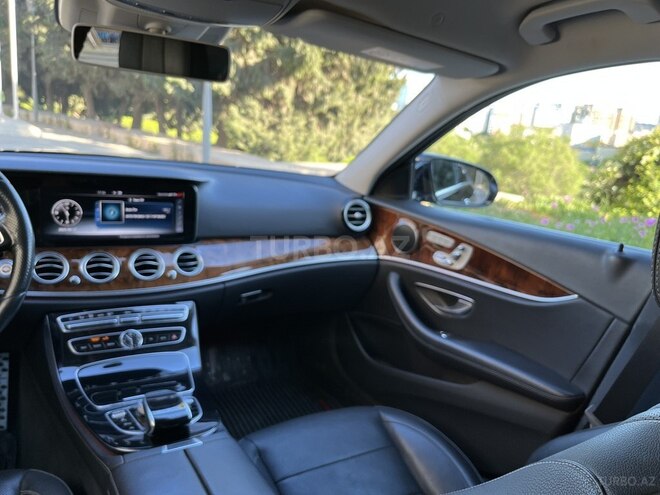 Mercedes E 200 d 2016, 239,000 km - 2.0 l - Bakı