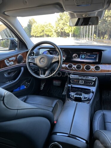 Mercedes E 200 d 2016, 239,000 km - 2.0 l - Bakı