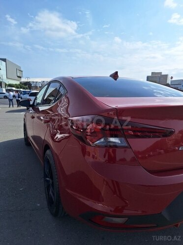 Hyundai Elantra 2019, 209,215 km - 2.0 л - Bakı