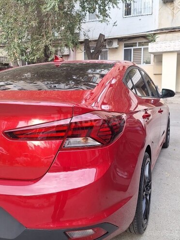 Hyundai Elantra 2019, 209,215 km - 2.0 л - Bakı