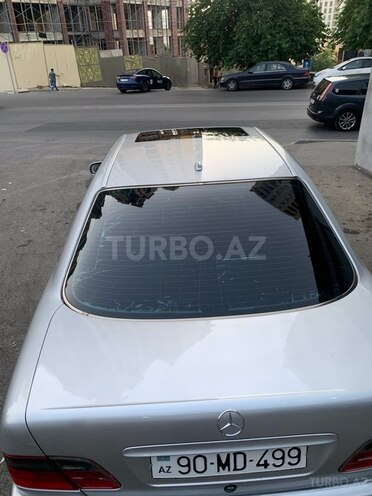 Mercedes E 240 2000, 380,000 km - 2.4 l - Bakı