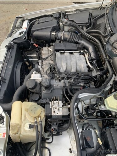 Mercedes E 240 2000, 380,000 km - 2.4 l - Bakı