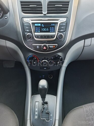 Hyundai Accent 2017, 190,000 km - 1.6 l - Bakı