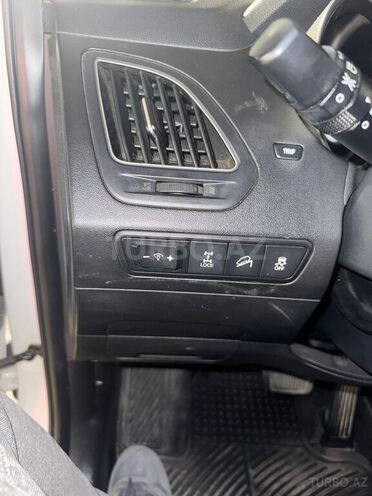 Hyundai ix35 2013, 80,000 km - 2.0 л - Bakı