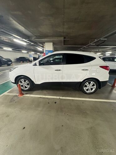 Hyundai ix35 2013, 80,000 km - 2.0 л - Bakı