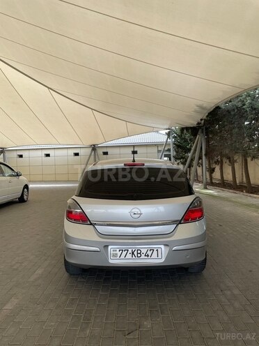 Opel Astra 2009, 176,000 km - 1.4 l - Bakı