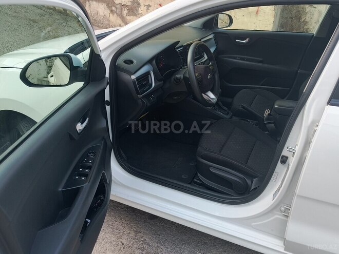 Kia Rio 2020, 90,000 km - 1.6 л - Bakı