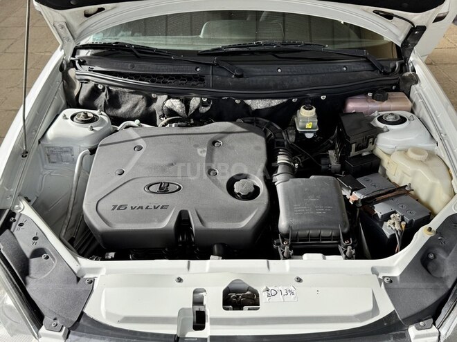 LADA (VAZ) Priora 2015, 167,500 km - 1.6 l - Salyan