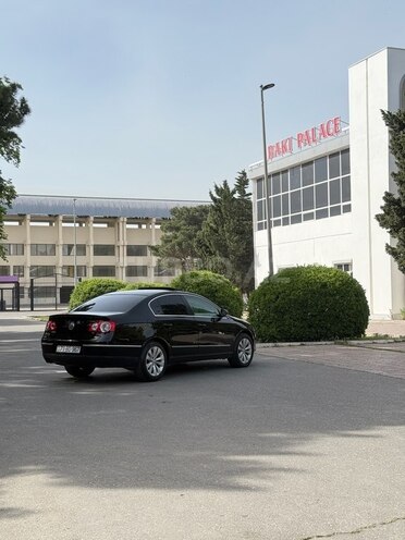 Volkswagen Passat 2008, 231,546 km - 2.0 l - Bakı