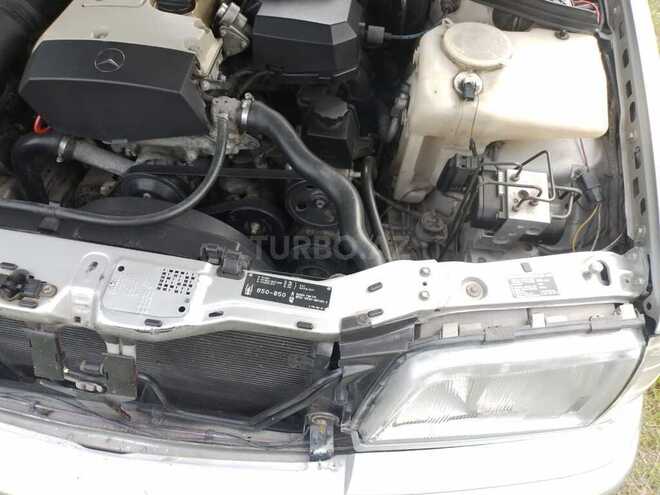 Mercedes C 180 1997, 340,000 km - 1.8 л - Balakən