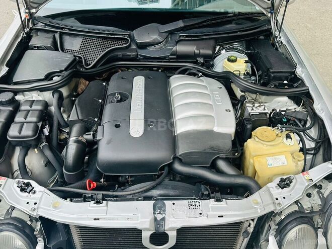 Mercedes E 220 d 2001, 523,330 km - 2.2 l - Bakı
