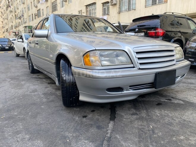 Mercedes C 220 1994, 315,000 km - 2.2 л - Bakı