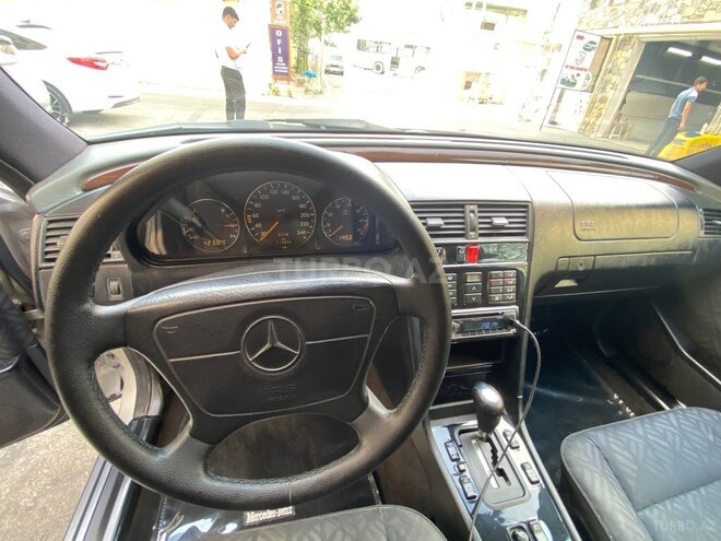 Mercedes C 220 1994, 315,000 km - 2.2 л - Bakı