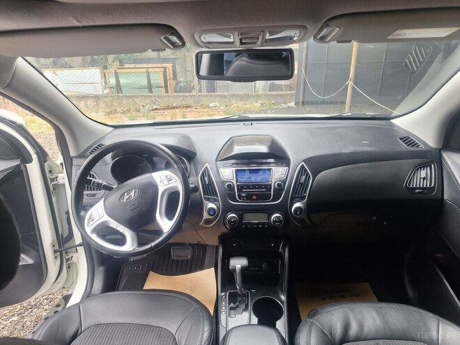 Hyundai ix35 2011, 146,000 km - 2.0 l - Bakı