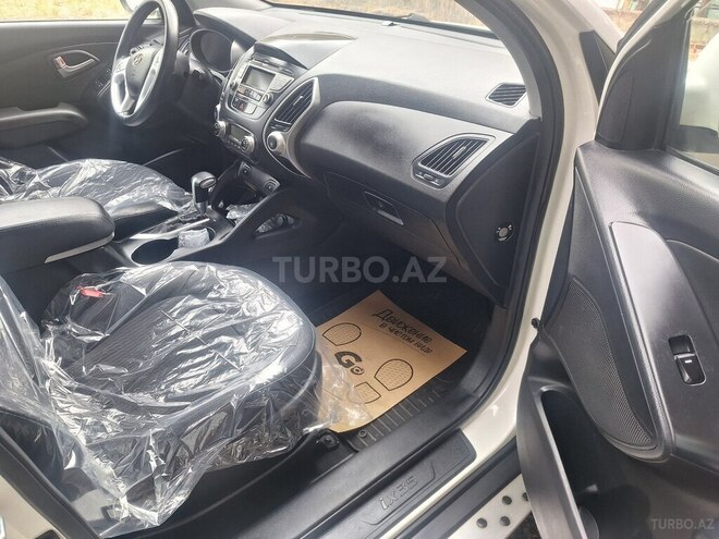 Hyundai ix35 2011, 146,000 km - 2.0 l - Bakı