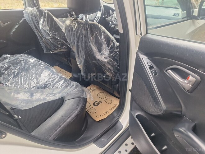Hyundai ix35 2011, 146,000 km - 2.0 l - Bakı
